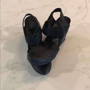 Women’s OTBT Shoes